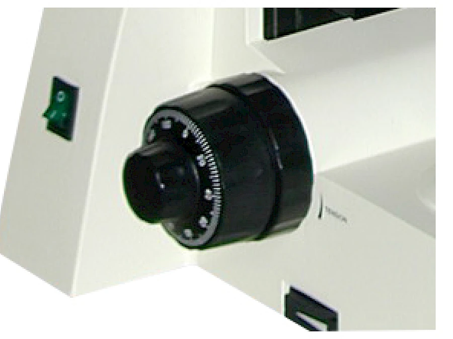 Focus System of VM4500