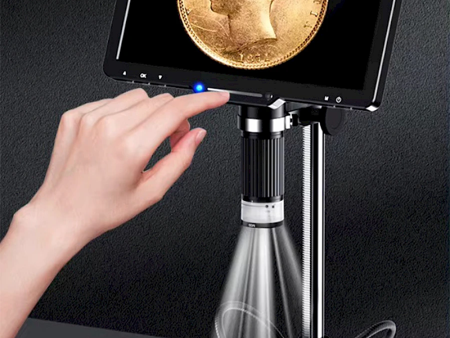 Touchable Brightness Adjustable of PL101
